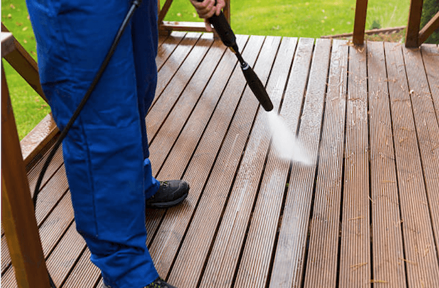 deck cleaning wesley chapel