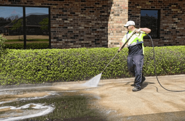 commercial concrete cleaning in wesley chapel